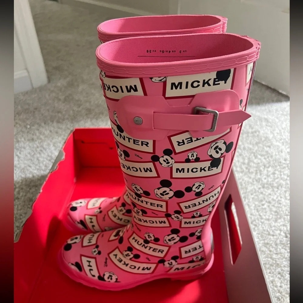 Hunter Kids Pink Mickey Mouse Rain Boots - Picture 7 of 12